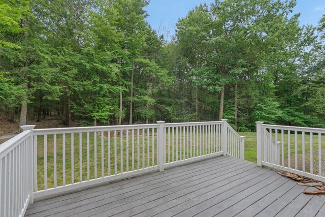 88 Crawford Road, Chester, NH 03036