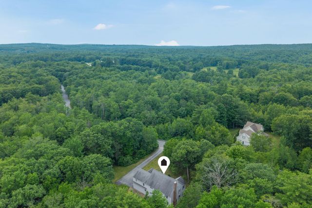 88 Crawford Road, Chester, NH 03036