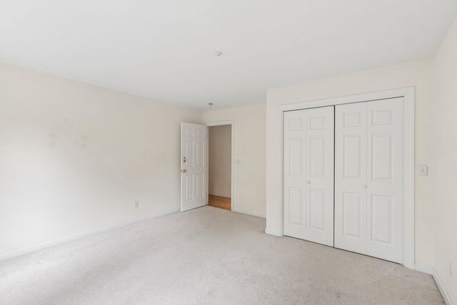 88 Crawford Road, Chester, NH 03036