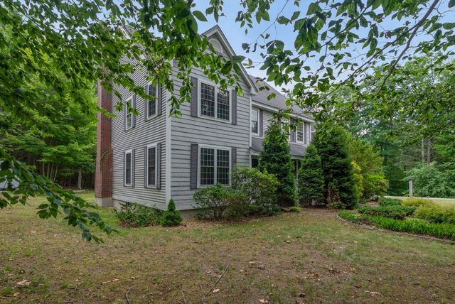 88 Crawford Road, Chester, NH 03036
