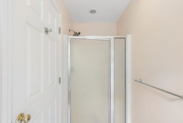 88 Crawford Road, Chester, NH 03036