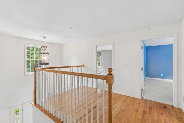 88 Crawford Road, Chester, NH 03036
