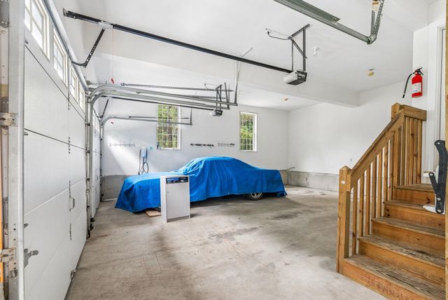 88 Crawford Road, Chester, NH 03036
