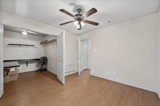 378 E Shore Drive, Wills Point, TX 75169
