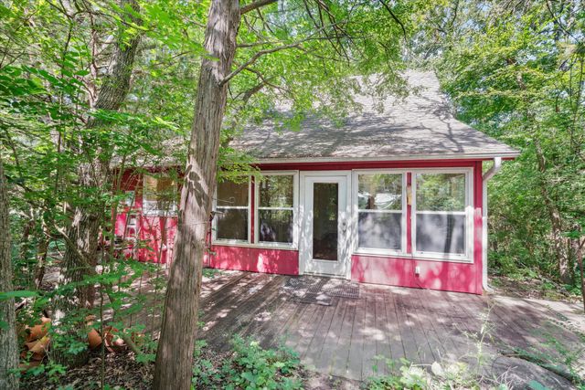 378 E Shore Drive, Wills Point, TX 75169