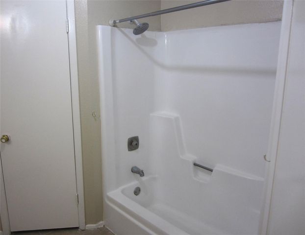 17907 Fieldglen Drive, Houston, TX 77084