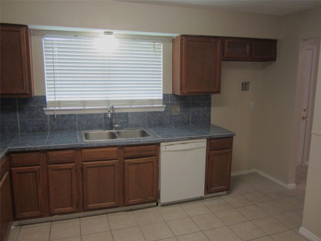 17907 Fieldglen Drive, Houston, TX 77084
