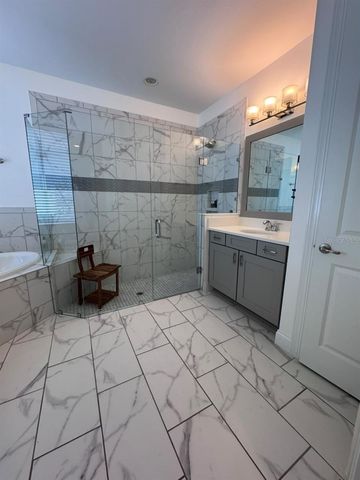 10402 ANGEL OAK COURT, Orlando, FL 32836