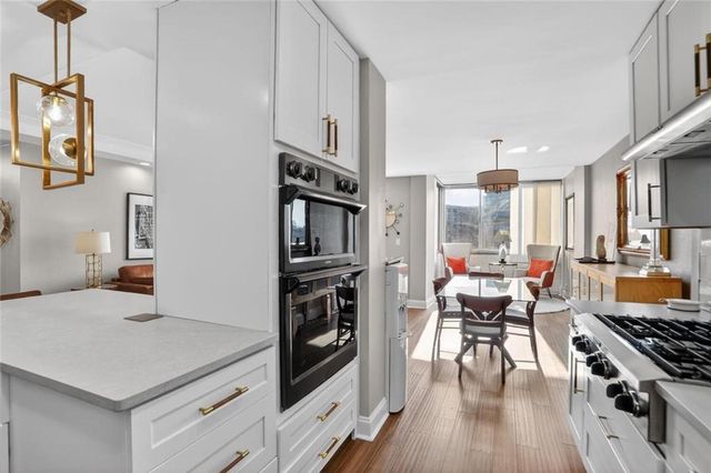 215 Piedmont NE Avenue 506, Atlanta, GA 30308