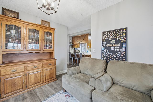 2030 S Woodland Street, Visalia, CA 93277