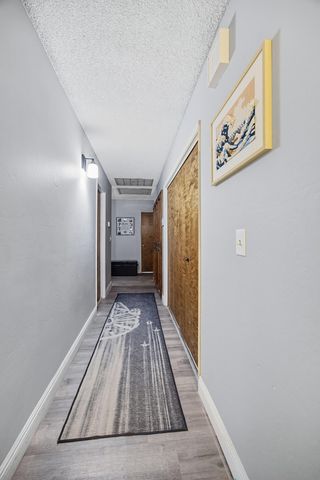 2030 S Woodland Street, Visalia, CA 93277