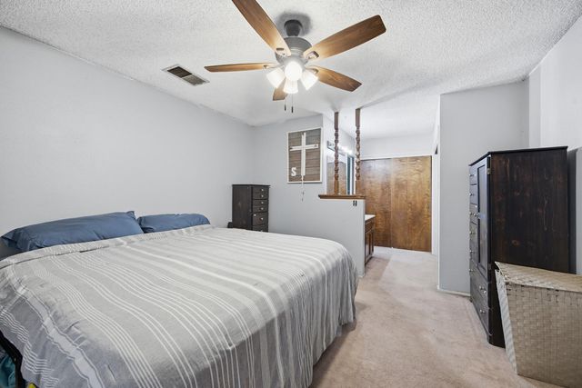 2030 S Woodland Street, Visalia, CA 93277