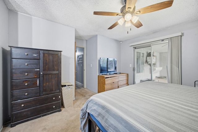 2030 S Woodland Street, Visalia, CA 93277