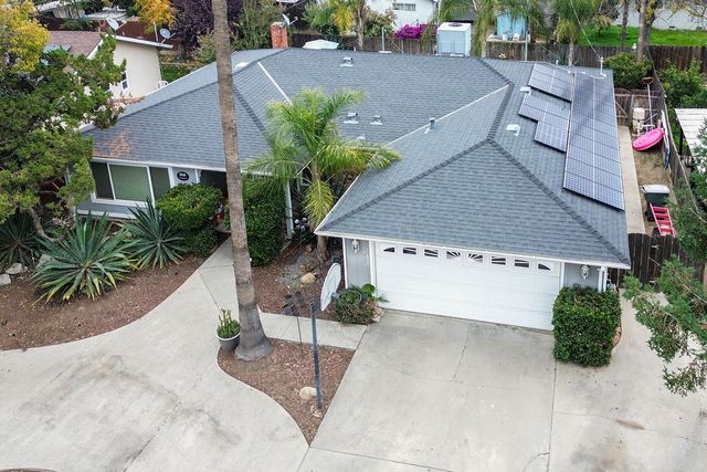 2030 S Woodland Street, Visalia, CA 93277