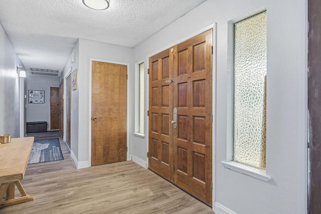 2030 S Woodland Street, Visalia, CA 93277