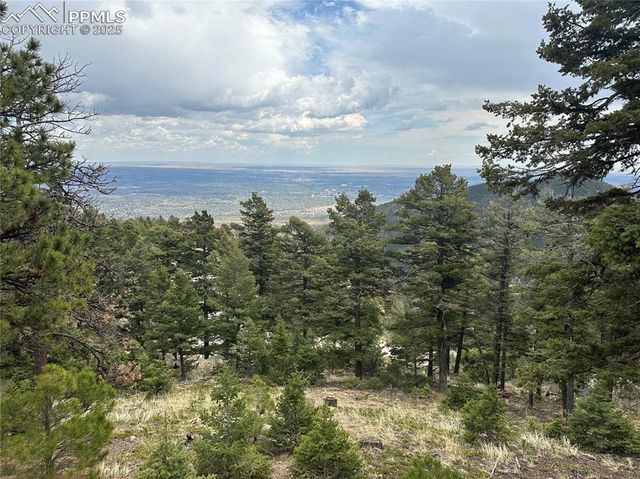 275 Upper Vista Road, Manitou Springs, CO 80829