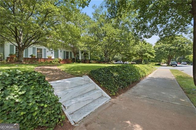 211 Freyer Drive NE, Marietta, GA 30060