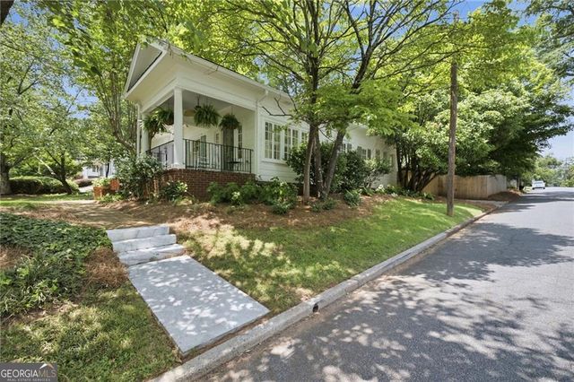 211 Freyer Drive NE, Marietta, GA 30060