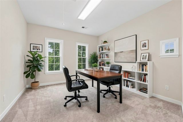 303 Connemara Ct, Pine Twp, PA 16046
