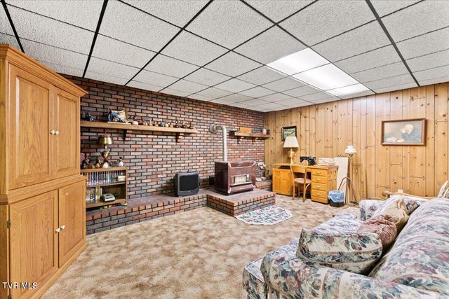 120 Maple Lane, Jonesborough, TN 37659