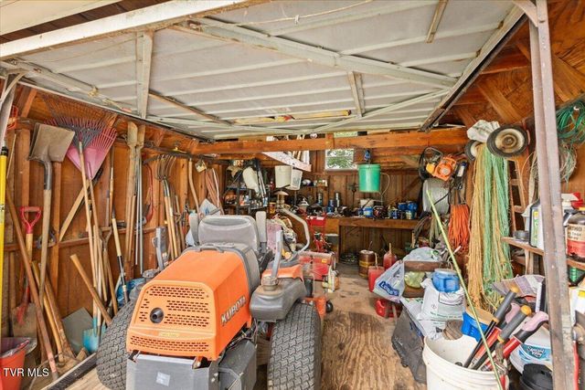 120 Maple Lane, Jonesborough, TN 37659