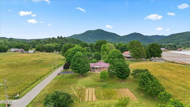 120 Maple Lane, Jonesborough, TN 37659