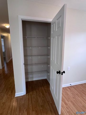 162 Sycamore Place, Athens, AL 35611