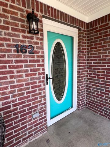 162 Sycamore Place, Athens, AL 35611