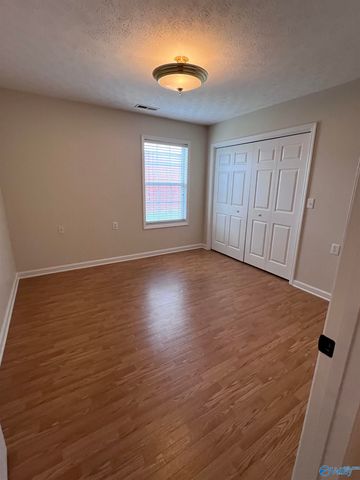 162 Sycamore Place, Athens, AL 35611