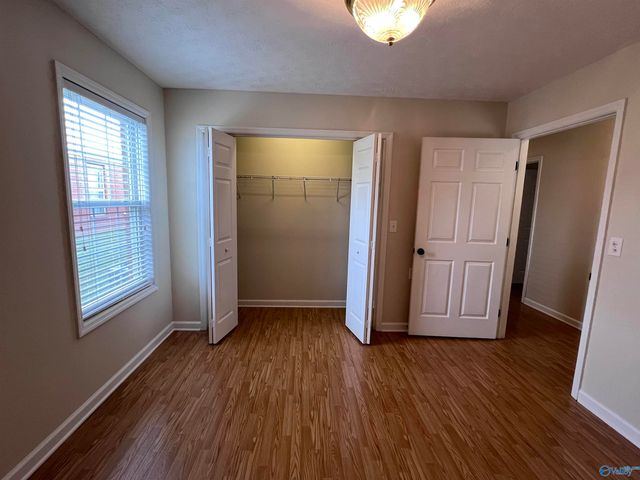 162 Sycamore Place, Athens, AL 35611