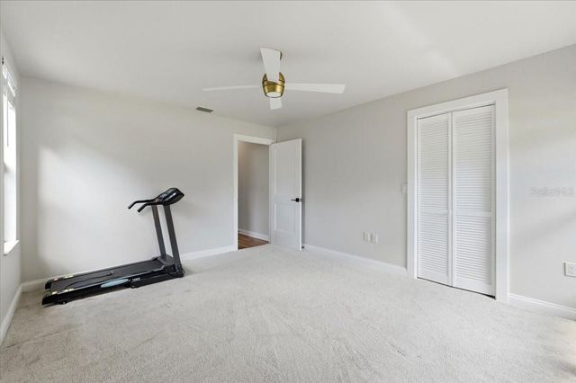 3943 CHEVERLY DRIVE E, Lakeland, FL 33813