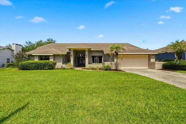 3943 CHEVERLY DRIVE E, Lakeland, FL 33813
