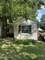 1804 Resca De La Palma Street, Pascagoula, MS 39567