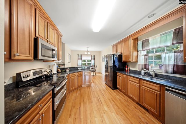 31 clay Court, Chapin, SC 29036