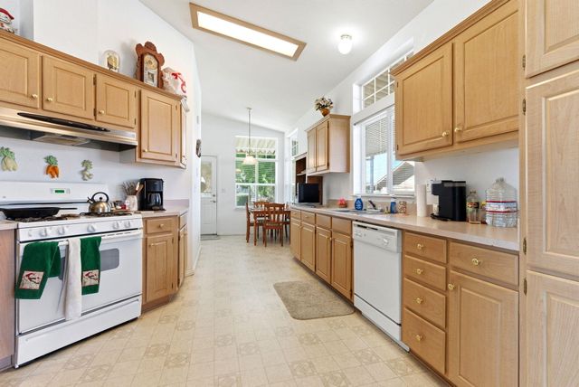 24346 Ave 106, Terra Bella, CA 93270