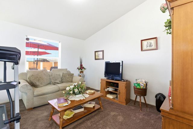 24346 Ave 106, Terra Bella, CA 93270