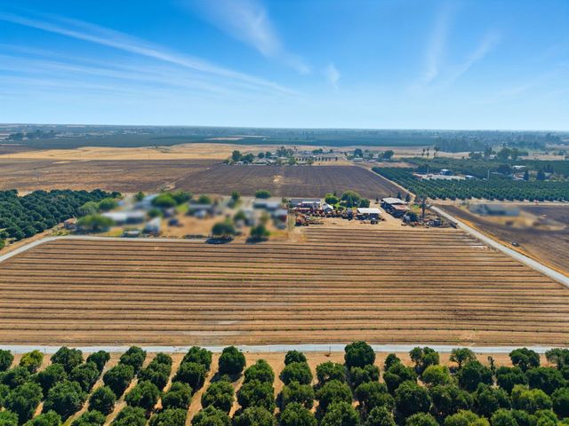 24346 Ave 106, Terra Bella, CA 93270