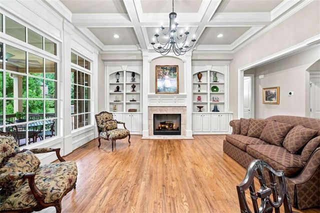 1815 Turnberry Avenue, Suwanee, GA 30024