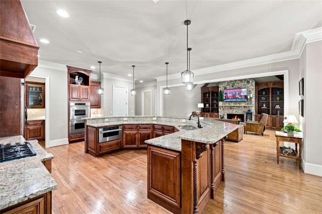 1815 Turnberry Avenue, Suwanee, GA 30024