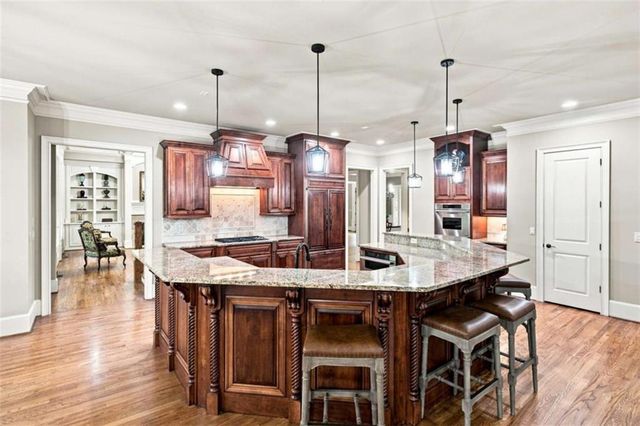 1815 Turnberry Avenue, Suwanee, GA 30024