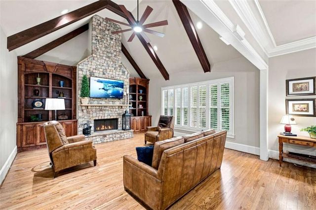 1815 Turnberry Avenue, Suwanee, GA 30024