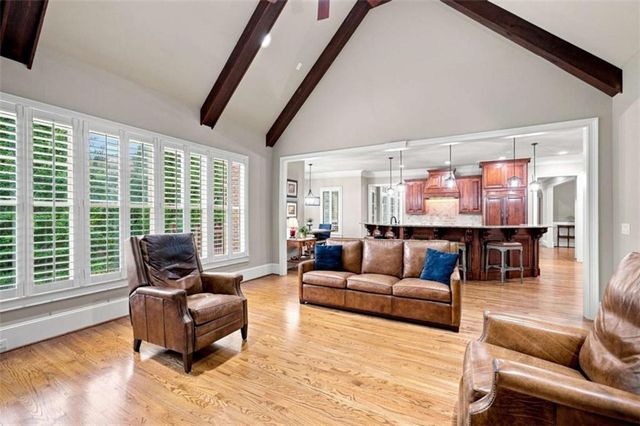 1815 Turnberry Avenue, Suwanee, GA 30024