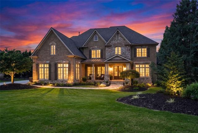 1815 Turnberry Avenue, Suwanee, GA 30024