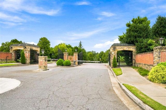 1815 Turnberry Avenue, Suwanee, GA 30024