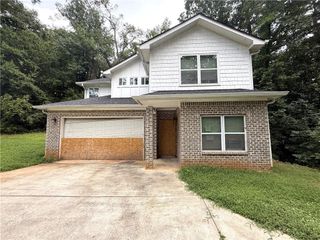 2152 Lilac Lane, Decatur, GA 30032