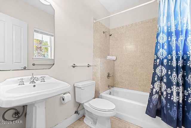 8410 Thomas Drive 6, Panama City, FL 32408