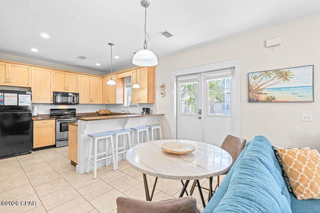 8410 Thomas Drive 6, Panama City, FL 32408