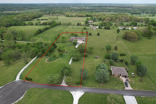 293 Quarry Loop, Sparta, MO 65753