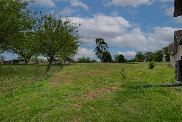 293 Quarry Loop, Sparta, MO 65753