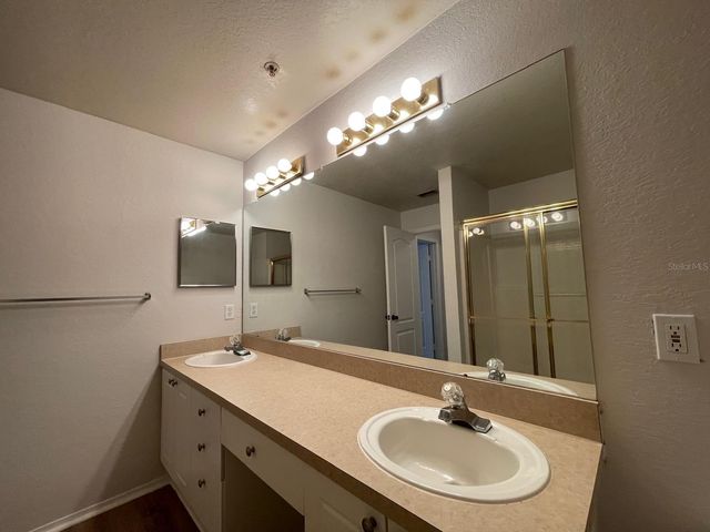 3379 S KIRKMAN ROAD 1032, Orlando, FL 32811